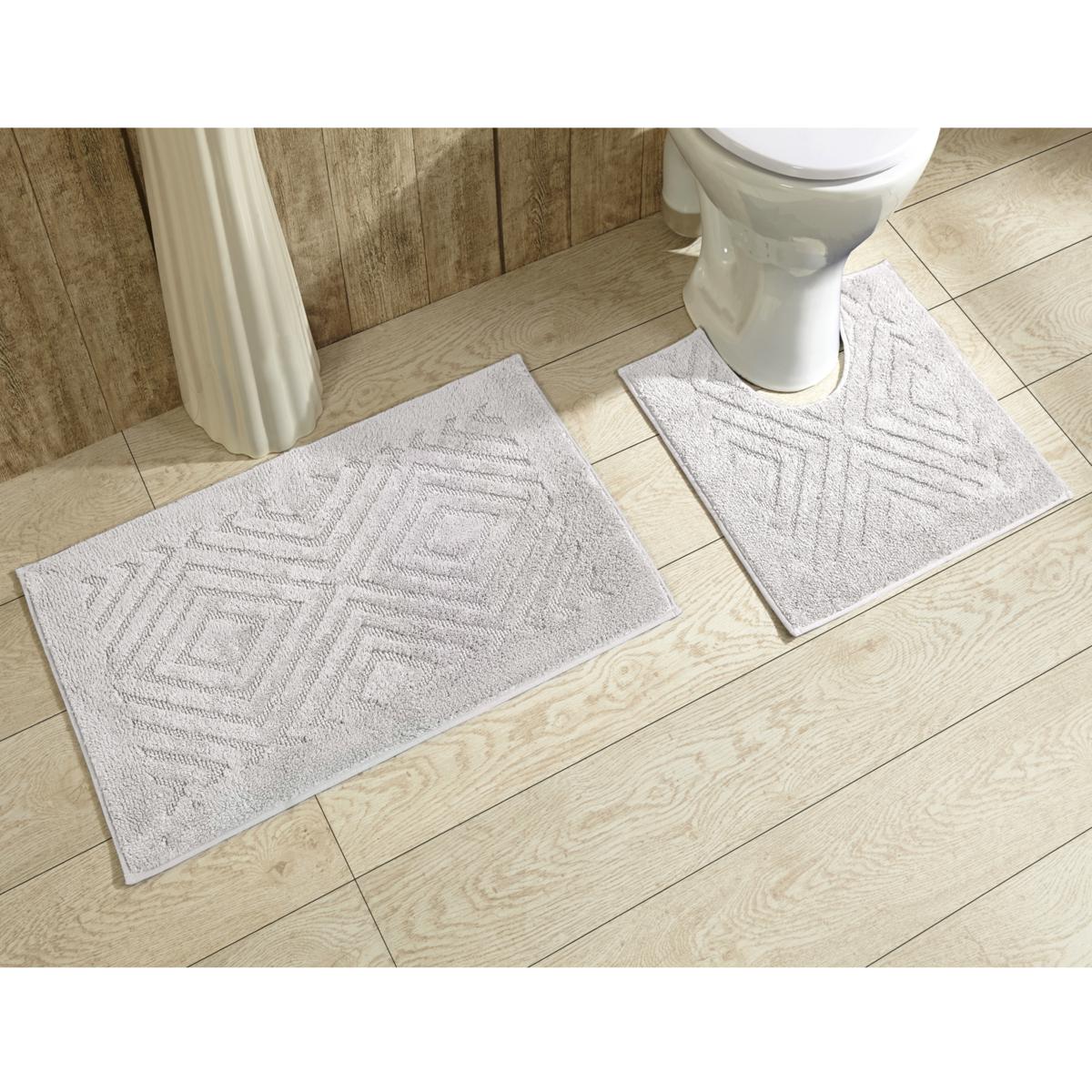 Bathroom set
